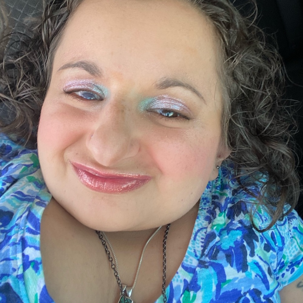 Meet your Posher, Valarie